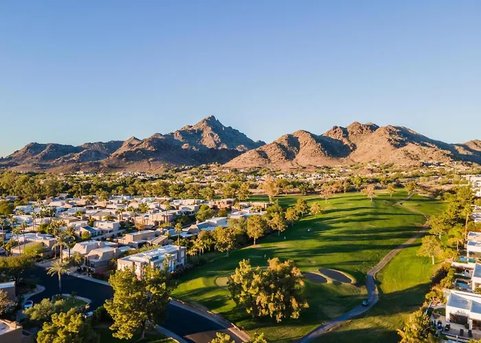 Claremont Holiday home Phoenix